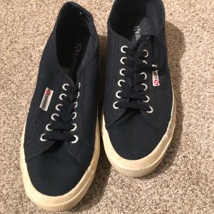 Superga Classic Canvas 2750 shoe